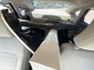 Vehicle Parts Image #1